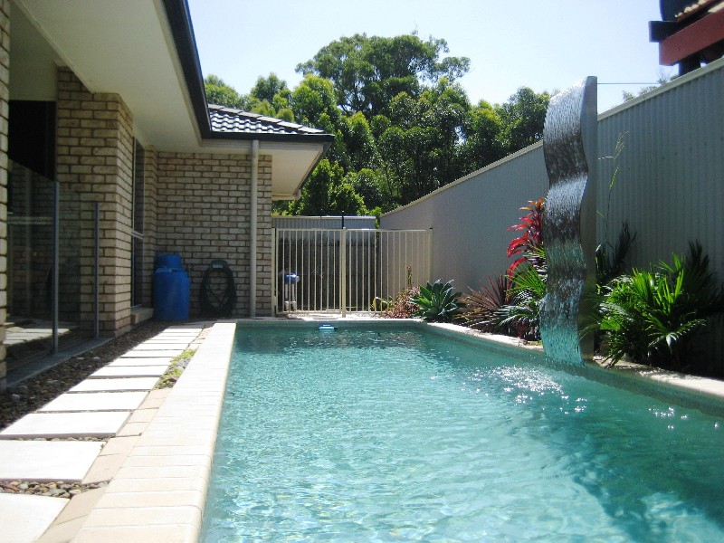 16 Livistona Cr, Caloundra QLD 4551