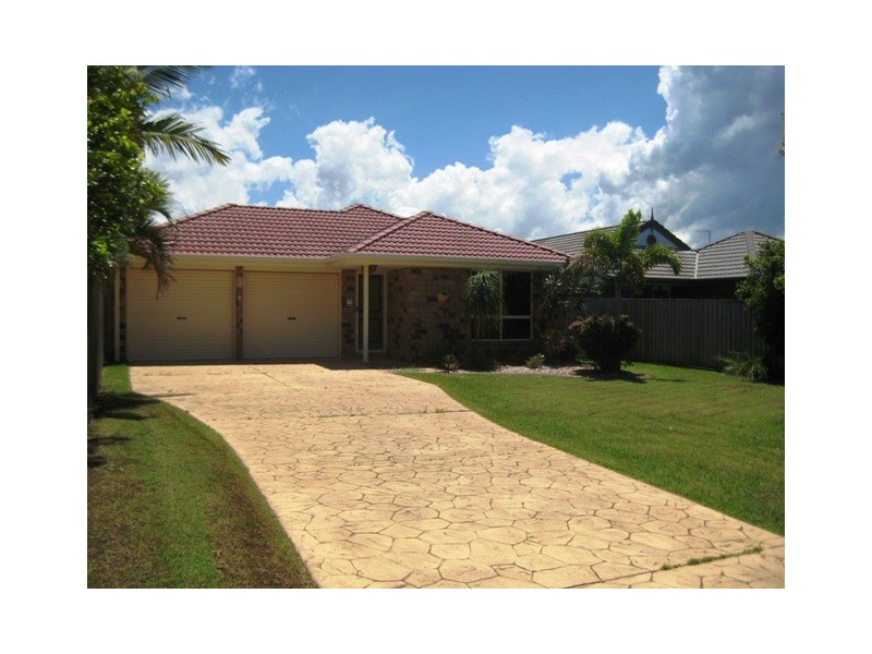 2 ST JAMES CT, Caloundra QLD 4551