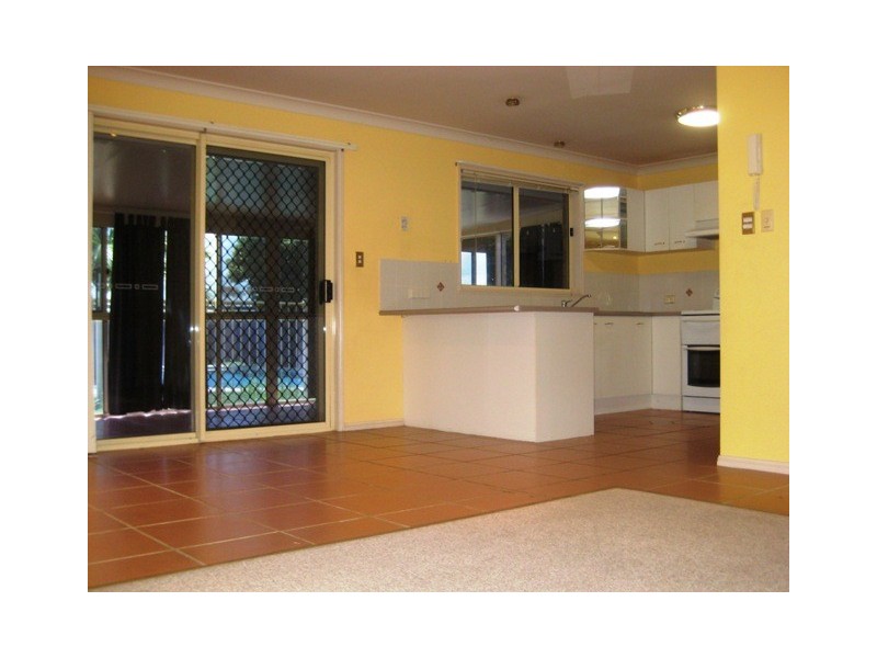 2 ST JAMES CT, Caloundra QLD 4551