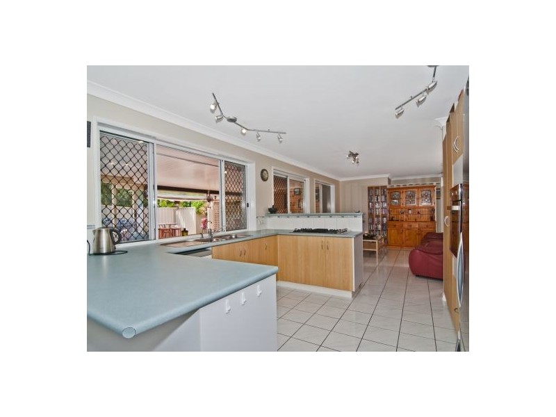 12 Molakai Drive, Mountain Creek QLD 4557