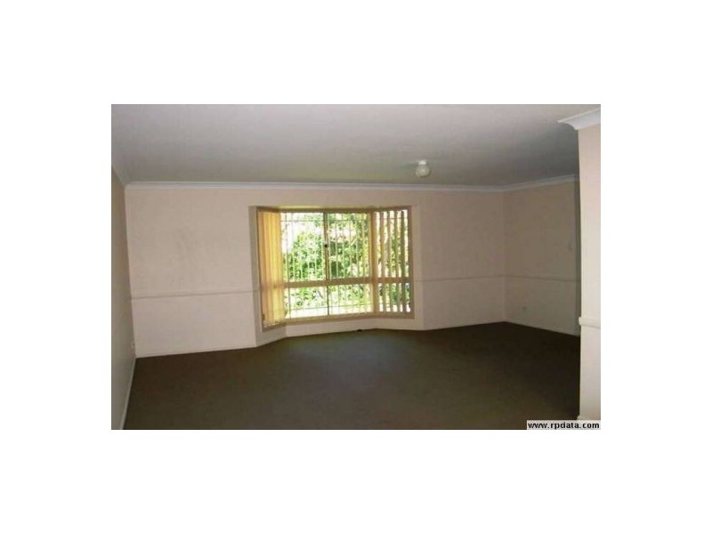 4 Greenway Place, Mountain Creek QLD 4557