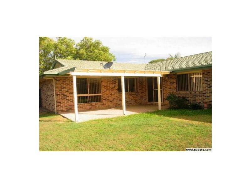 4 Greenway Place, Mountain Creek QLD 4557