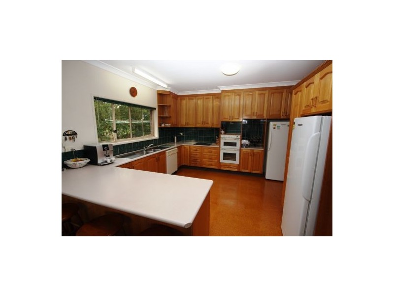 92 Blackall Range Rd, Woombye QLD 4559