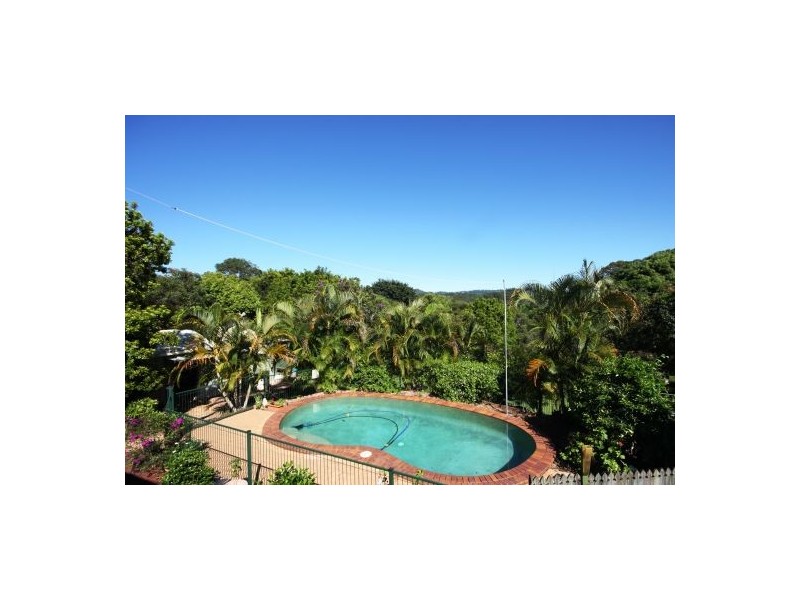 92 Blackall Range Rd, Woombye QLD 4559