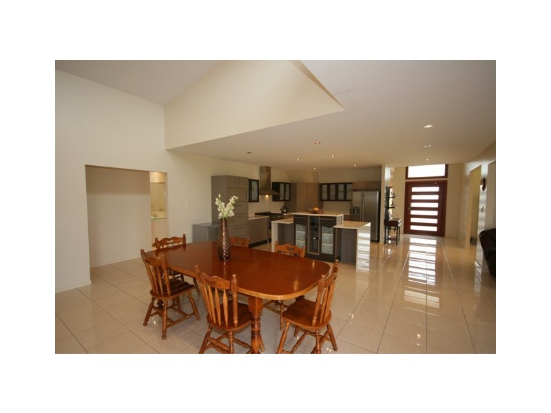 20 White Cedar Dve Kawana Forest, Currimundi QLD 4551