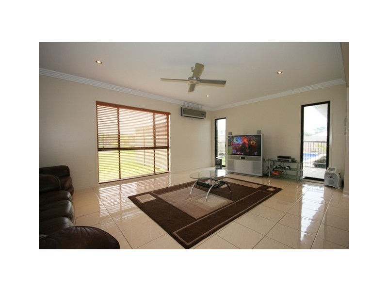 20 White Cedar Dve Kawana Forest, Currimundi QLD 4551