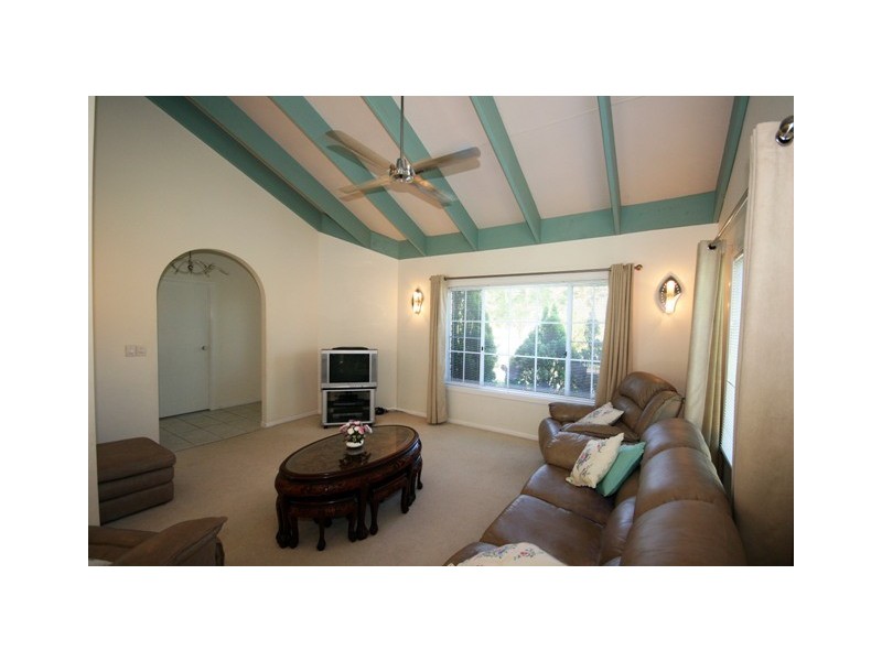 71 Poinsettia Ave, Mooloolaba QLD 4557