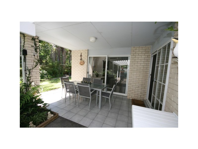 71 Poinsettia Ave, Mooloolaba QLD 4557