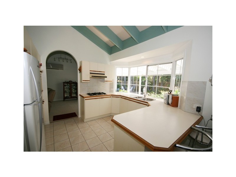 71 Poinsettia Ave, Mooloolaba QLD 4557