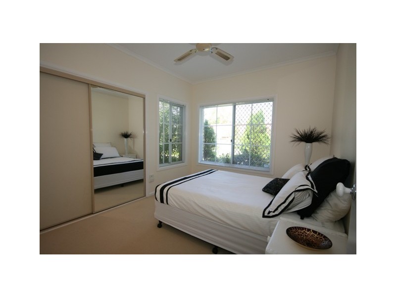 71 Poinsettia Ave, Mooloolaba QLD 4557