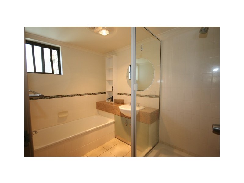 5/74 Anzac Ave, Maroochydore QLD 4558