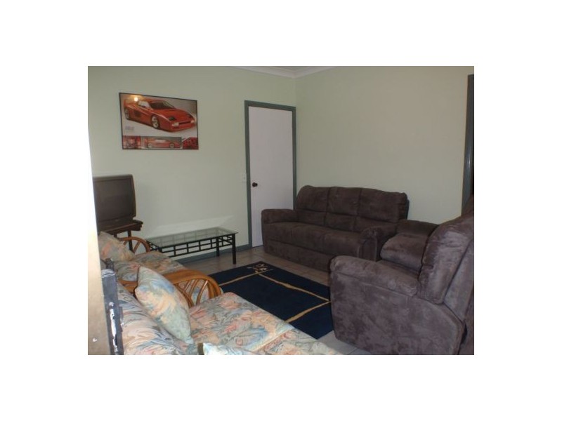 32 Mooloolah Meadows Dr, Mooloolah Valley QLD 4553