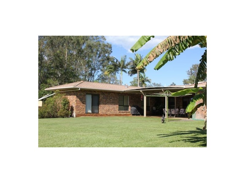 32 Mooloolah Meadows Dr, Mooloolah Valley QLD 4553