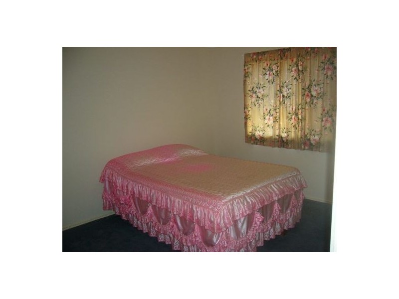 24 Escolar Drive, Mountain Creek QLD 4557