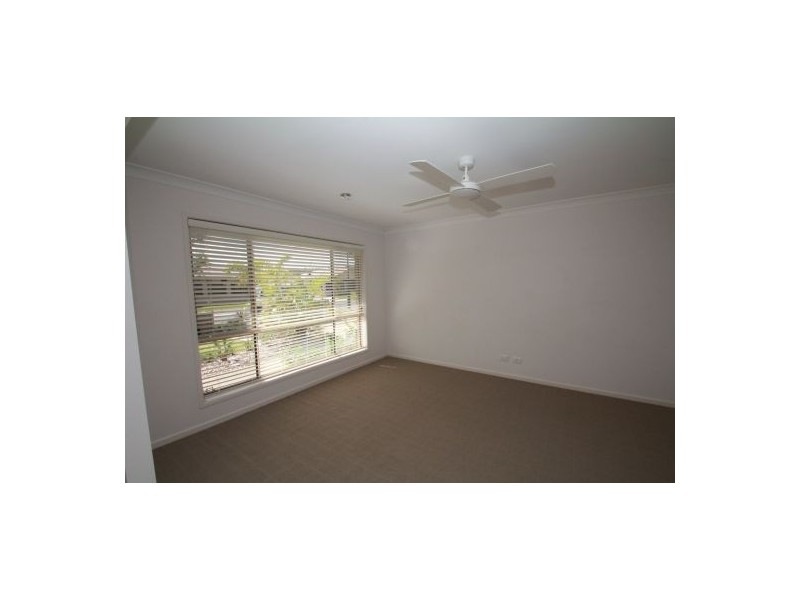 38  Coochin Hills Drv, Beerwah QLD 4519