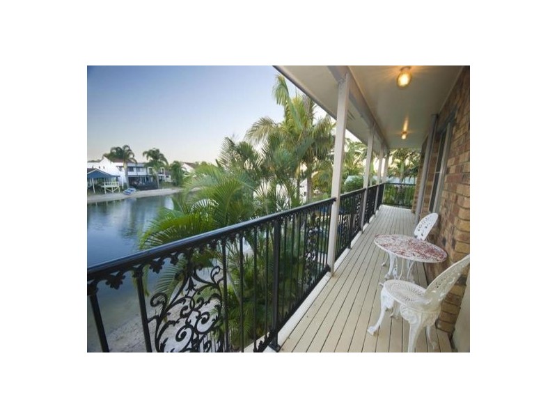 74 Amarina  ave, Mooloolaba QLD 4557