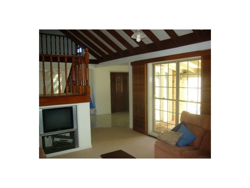 74 Amarina  ave, Mooloolaba QLD 4557