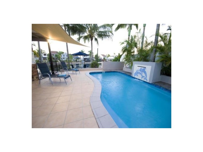 74 Amarina  ave, Mooloolaba QLD 4557