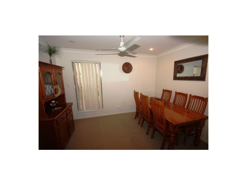 16 Burrows St, Sippy Downs QLD 4556