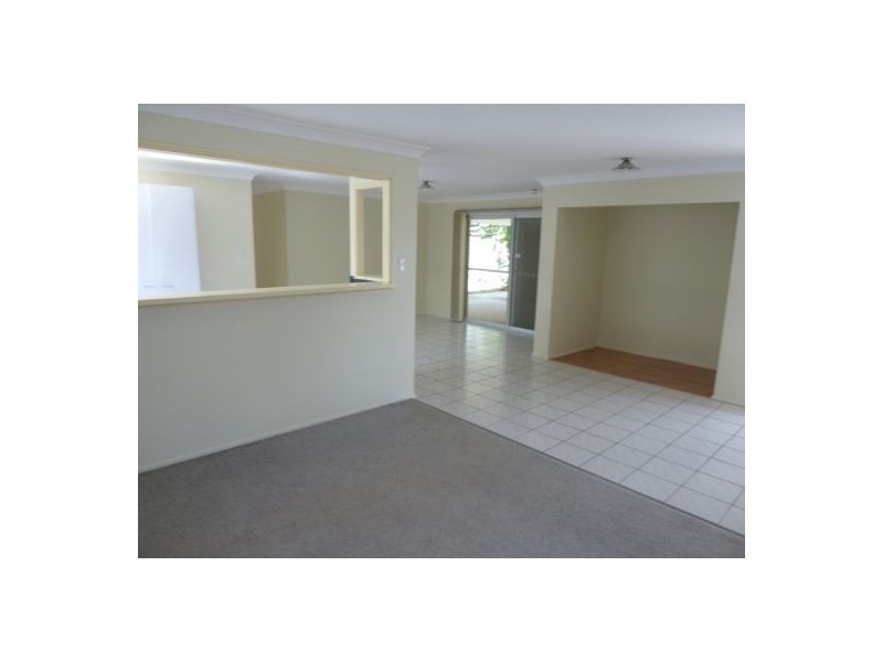 30 Martins Drive, Maroochydore QLD 4558