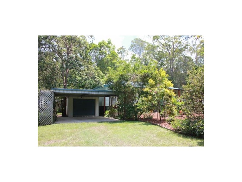 4 Leafy Lane, Mooloolah Valley QLD 4553