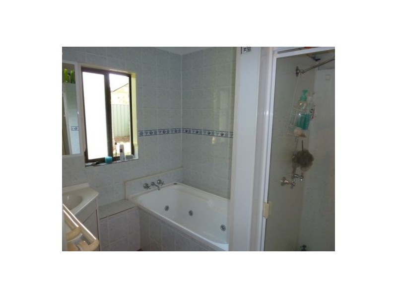 27  Bauhinia Drive, Mooloolaba QLD 4557