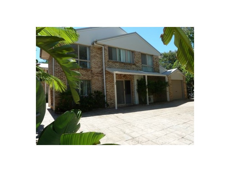 1/20 Goonawarra Drive, Mooloolaba QLD 4557