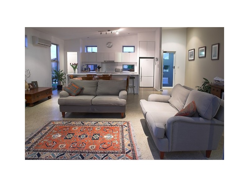 5 BIMINI STREET, Kawana Island QLD 4575