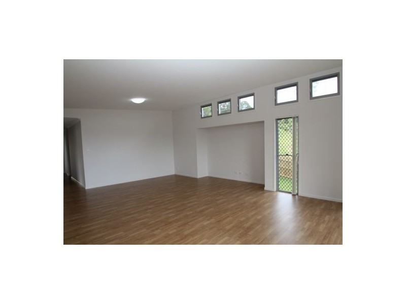 7 Henebery Rd Nth, Nambour QLD 4560