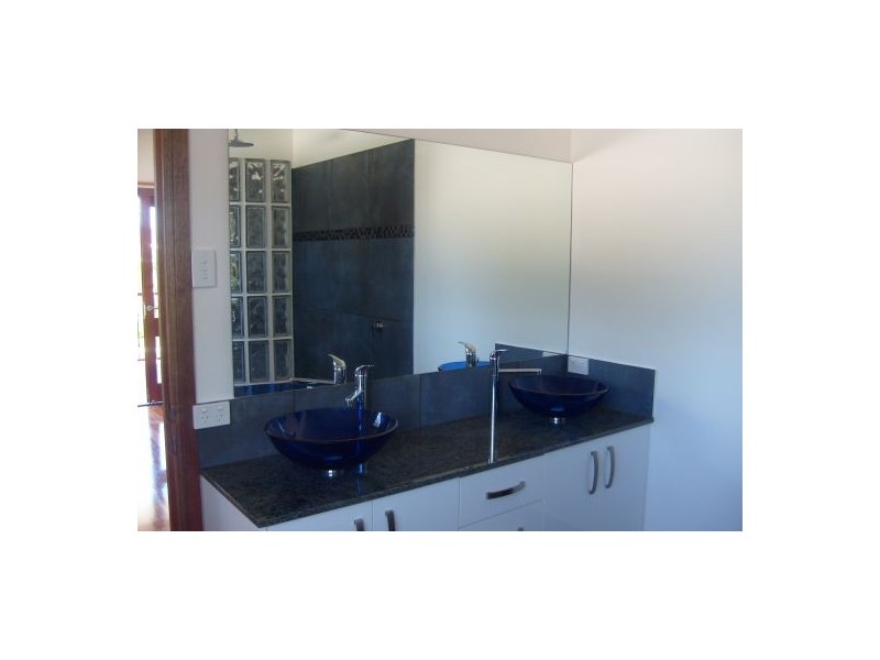 27 Allambie Street, Maroochydore QLD 4558