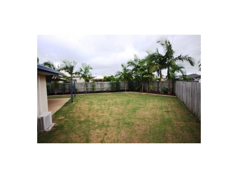 13 Magellan Cr, Sippy Downs QLD 4556