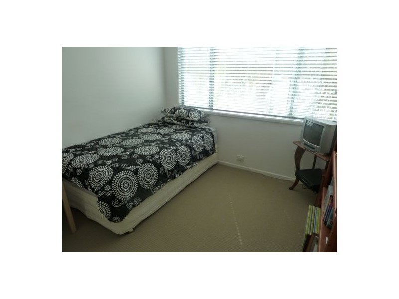 24-1 poinsettia ct, Mooloolaba QLD 4557