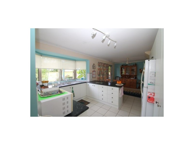 58 Bricalli Rd, Glass House Mountains QLD 4518