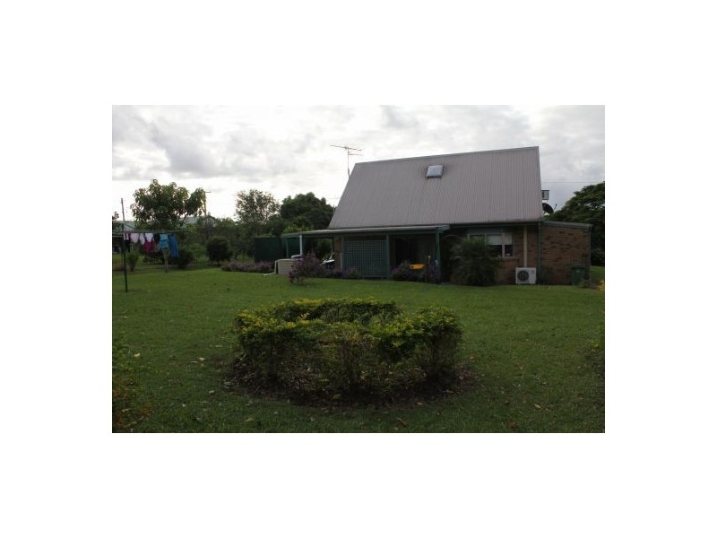 58 Bricalli Rd, Glass House Mountains QLD 4518