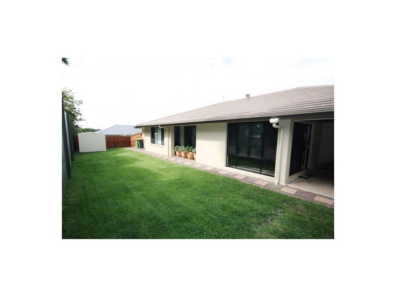 20 Quinine Cr, Mountain Creek QLD 4557