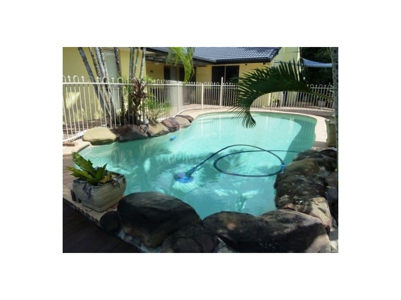 4 Henning Court, Buderim QLD 4556
