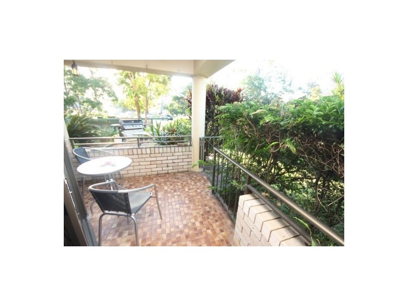 1/41 Bradman Ave, Maroochydore QLD 4558