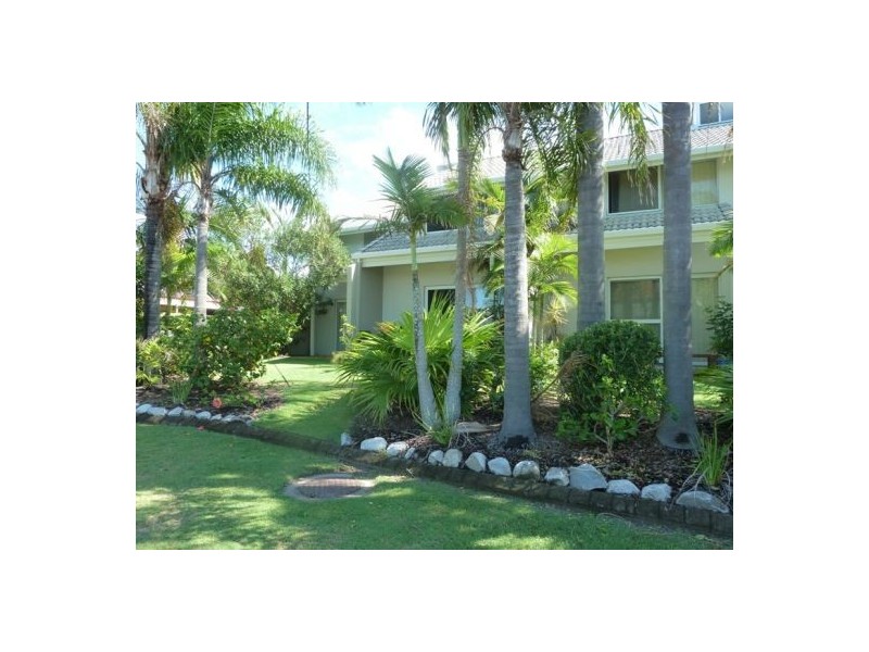 3/17 Margit Cres, Sunrise Beach QLD 4567