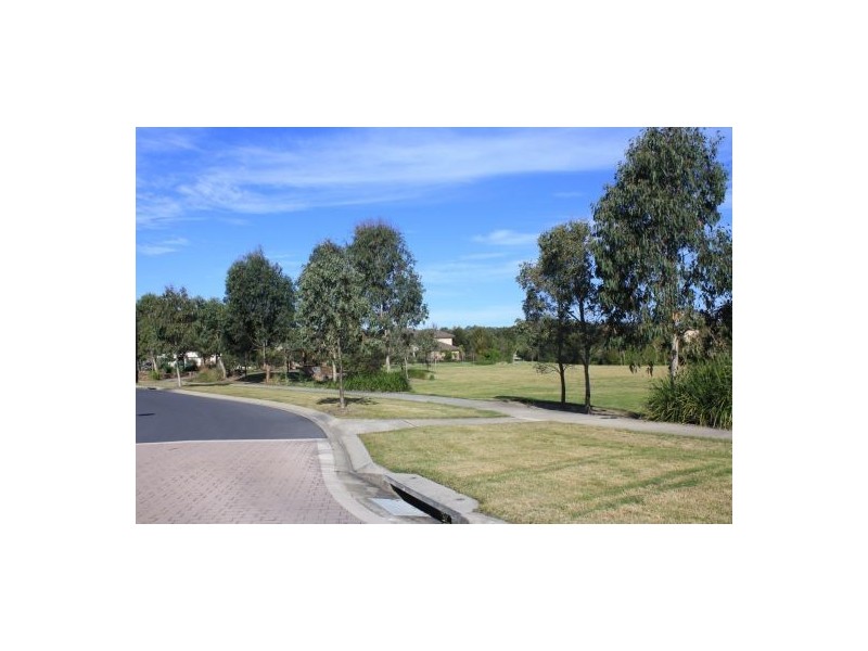 2/1 Cumberland Cr, Little Mountain QLD 4551