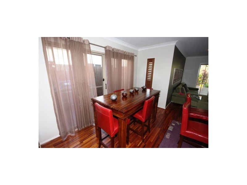 7  Cedarfield Cr, Sippy Downs QLD 4556