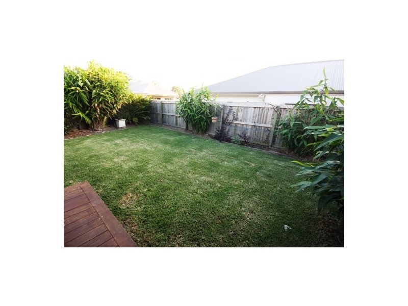 7  Cedarfield Cr, Sippy Downs QLD 4556