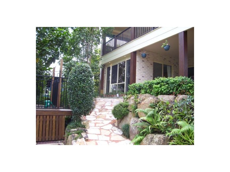 35 Riverside Cct, Bellmere QLD 4510