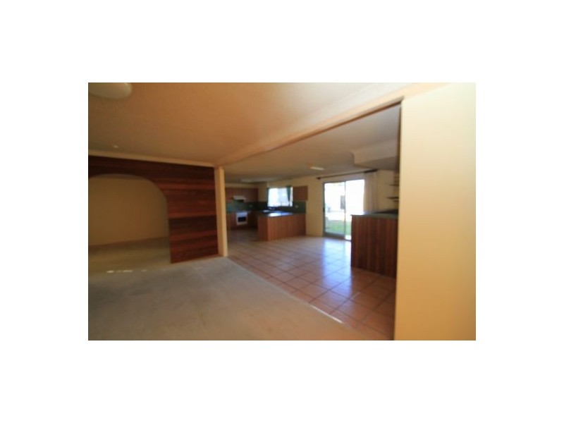 147 Old Gympie Rd, Mooloolah Valley QLD 4553