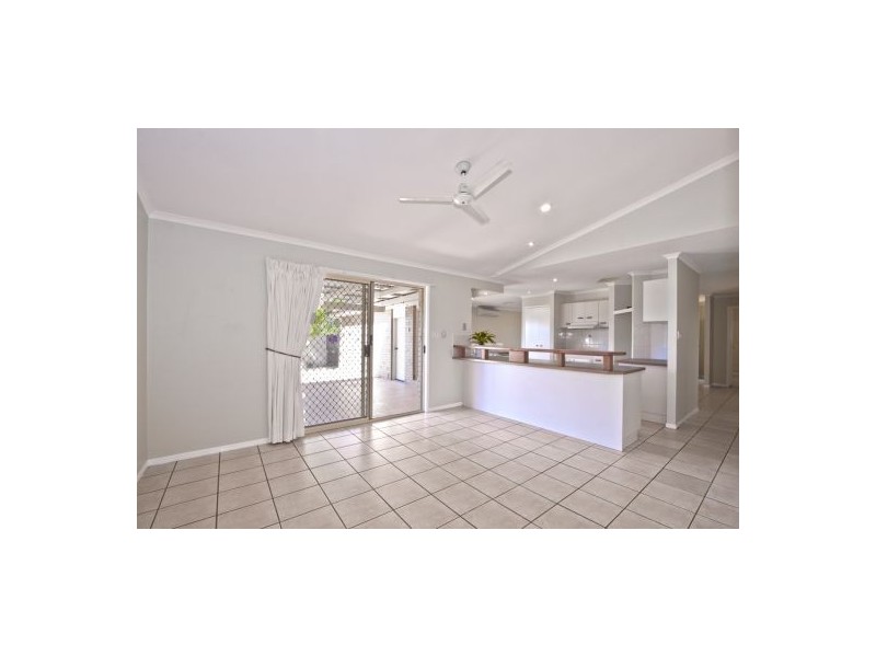 29 Samantha Drive, Bli Bli QLD 4560