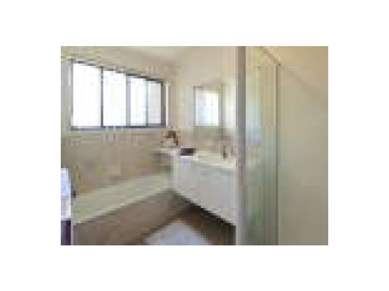 83 Tepequar Dr, Maroochydore QLD 4558