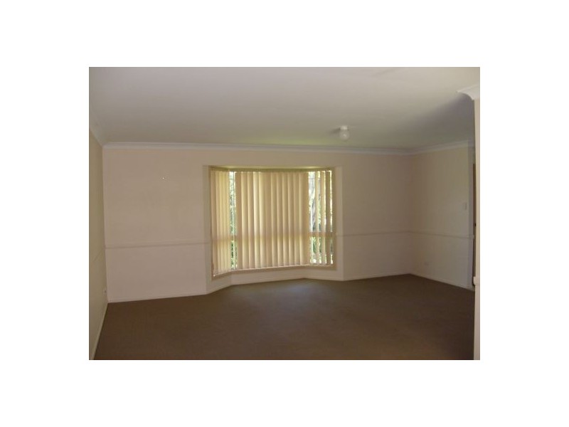 4 Greenway Place, Mountain Creek QLD 4557
