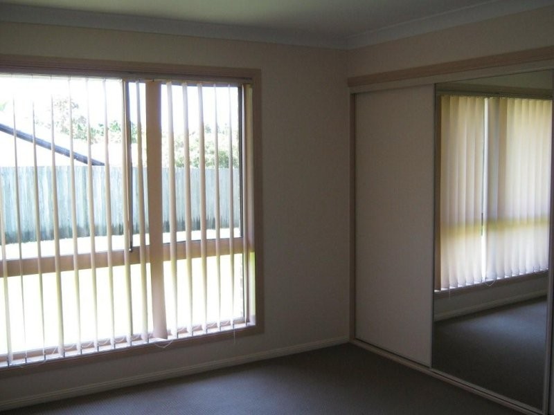 4 Greenway Place, Mountain Creek QLD 4557