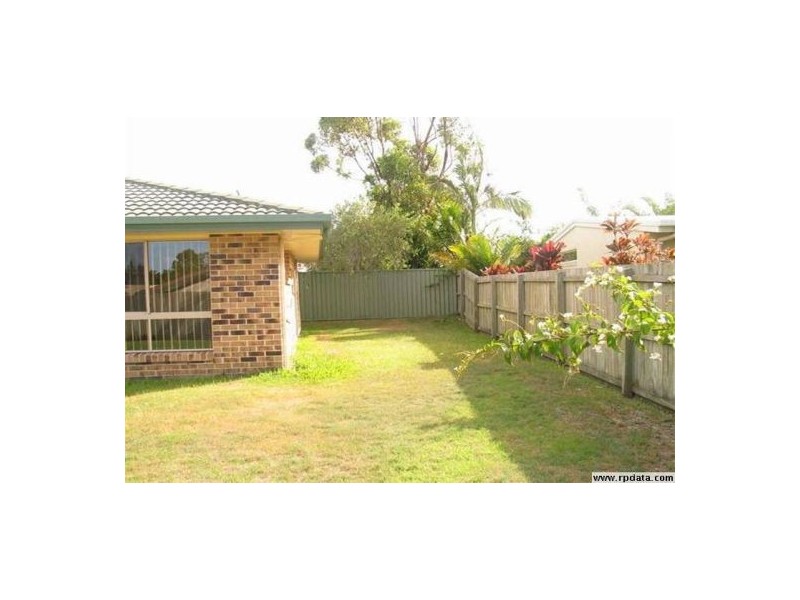 4 Greenway Place, Mountain Creek QLD 4557