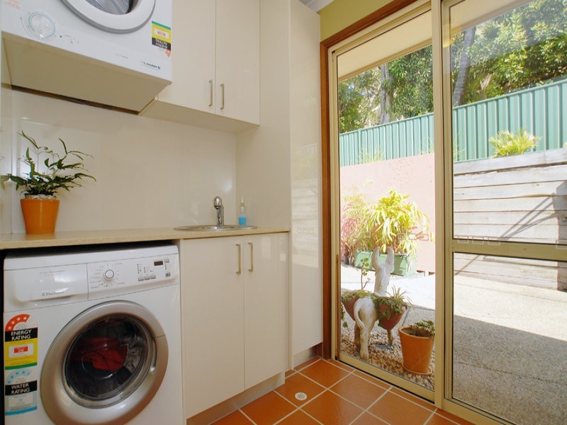 8-16 Seymour Close, Rosemount QLD 4560