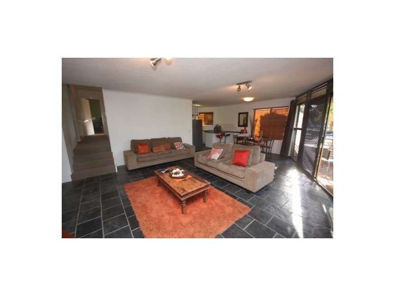 1/41 Bradman Avenue, Maroochydore QLD 4558